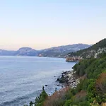 Susanna Lägenhet Cala Gonone